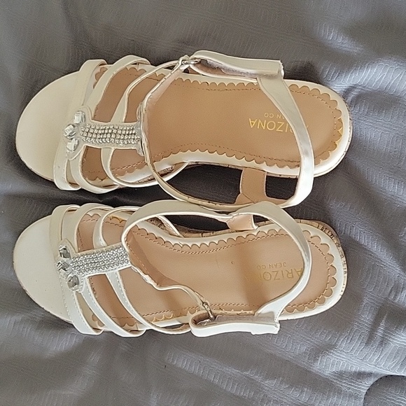 Sandals - Picture 3 of 6